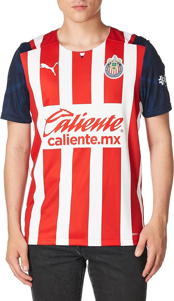 PUMA Chivas Guadalajara Home Men’s Soccer Jersey- 2021/22 Review